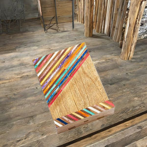 Soporte Ajustable para Tablet y Celular de Escritorio con Puerto de Carga, Ideal para Cocinar y Relajarse en el Escritorio - Product Image 3