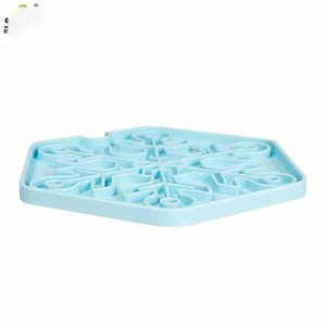 Professional Factory Custom Lick <b>Mat</b> High-Adhesion Silicone Material with Slow Eating Feature Personalized Patterns - Product Image 4