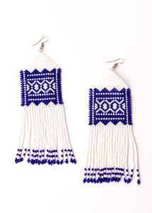 Pendientes elegantes de cuentas de vidrio para fiestas y eventos nocturnos que realzan un look glamuroso con detalles de cuentas brillantes. - Product Image 6