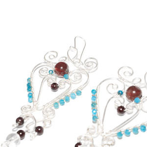 BeGems vente en gros nouvelle tendance petites boucles d'oreilles papillon royal pour femmes bijoux de déclaration délicats - Product Image 2