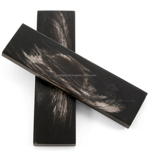 Cuchillo Artesanal de Cuerno de Búfalo Pulido con Diseño Náutico y Rayas Blancas, Estilo Europeo, Recuerdo Personalizable - Product Image 6