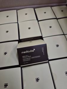 Cosméticos coreanos para el cuidado de la piel, suero de niacinamida Medicube, productos Medicube, suero facial, suero Medicube TXA+Niacinamida 15, 30 ml - Product Image 4