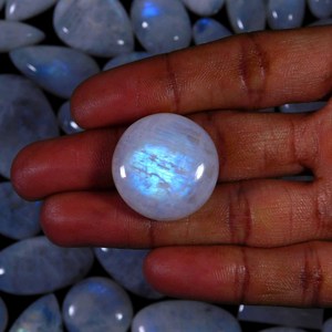Piedra lunar arcoíris natural, gemas sueltas de varios tamaños y formas, cabujón para anillo, envoltura de alambre, colgante, pulsera, macramé, joyería, color azul - Product Image 3