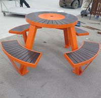 Tables rondes orange sur mesure pour les cantines scolaires, les salles de classe, les terrasses, table de pique-nique européenne durable