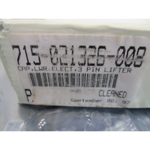 LAM Research 715-021326-008 Cap, Lower, Electrode - Équipement et pièces semi-conducteurs d'occasion de renommée mondiale chez - Product Image 1