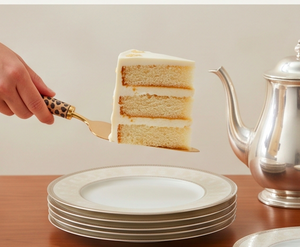 Ensemble de 2 spatules et couteaux à gâteau dorés avec poignées à imprimé léopard, outils à gâteau réutilisables pour usage domestique - Product Image 5