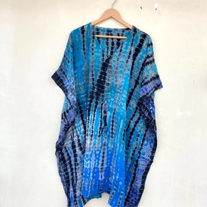 ชุดชายหาดผ้าชิฟฟ่อนสีฟ้าสไตล์อินเดียชุดชายหาดผ้าชีฟองนำกลับมาใช้ใหม่ทำด้วยมือสไตล์วินเทจผ้าส่าหรี - Product Image 1