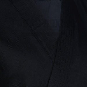 ชุดคาราเต้คุณภาพพรีเมียม สีดำล้วน ระบายอากาศได้ดี น้ำหนักเบา สำหรับผู้ใหญ่ทุกเพศ ผลิตจากผ้าโพลีเอสเตอร์ผสมฝ้าย ผลิตในประเทศปากีสถาน - Product Image 5