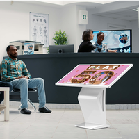 Digitaler Selbstbedienungs-Kiosk Produktinformationsautomat für Einkaufszentren Rolltreppe Digitale Beschilderung und Displays Werbeanzeige-Informationsbildschirm
