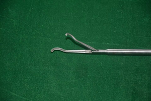 Pinza Satinsky Laparoscópica Premium de Acero Inoxidable de Alta Calidad, Reutilizable, para Endoscopia Quirúrgica, con Certificación CE e ISO - Product Image 2