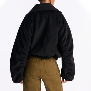 Manteau court en laine de luxe pour femme, col cranté, épaules tombantes, manches longues, devant ouvert, chaud pour l'hiver, couleur unie, style minimaliste - Product Image 2