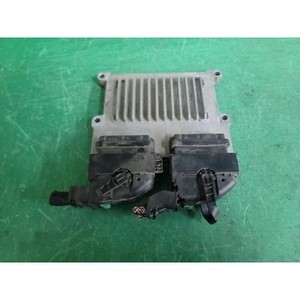 Equus - Módulos de Computación y ECUs Usados 391063CVD0 - Product Image 1