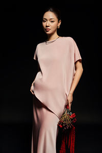 Conjunto de Dos Piezas para Mujer, Verano, Mezcla de Seda, Color Sólido, Asimétrico, Elegante, Corte Diagonal, Cuello Redondo, Manga Corta, Falda Informal y Camisa - Product Image 3