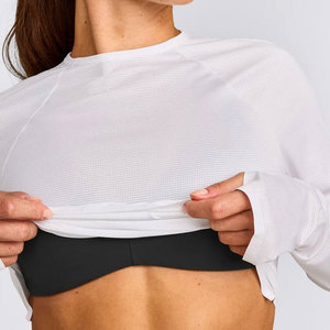 Camiseta Deportiva de Manga Larga para Mujer, Sin Relleno, con Diseño de Orificios para Pulgares en los Puños, Transpirable, de Alta Calidad, Poliéster/Elastano - Product Image 3