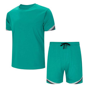 T-shirt respirant personnalisé avec logo imprimé, meilleure vente, faible MOQ, et ensembles de shorts – Ensembles T-shirt et shorts pour hommes avec logo personnalisé, les plus vendus - Product Image 1