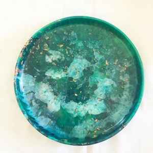 Bandeja de Servir de Resina Hecha a Mano, Ecológica y Moderna, para Decoración de Interiores Contemporánea, Duradera, Ligera, con un Toque Artístico - Product Image 5