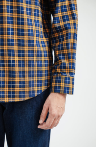 Camisa de franela a cuadros azul y amarilla para hombre, informal, de algodón, con botones, manga larga, a la moda, de algodón premium, a bajo precio. - Product Image 5