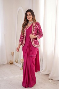 Sari de satén de diseño indio, conjunto de sari de satén listo para usar con chaqueta, sari de satén con bordado elaborado para fiestas, conjunto de sari de satén de tres piezas. - Product Image 3