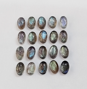 ลาบราดอไรต์ธรรมชาติทรงหลังเบี้ย 6*4 มม. ประกายสวยงาม พลอยเม็ดเดี่ยวคุณภาพสูง สำหรับทำเครื่องประดับ ราคาขายส่ง - Product Image 3