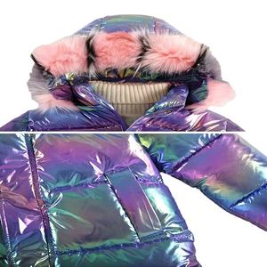 Nouvelle veste matelassée pour femme élégante et de haute qualité, motif tendance, hiver chaud, col rabattu, capuche en fourrure, veste matelassée pour femme - Product Image 5