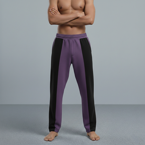 Pantalon de jogging décontracté pour homme, violet et noir, à blocs de couleur, taille élastique, coupe droite, avec bande latérale et logo sur la jambe droite - Product Image 3