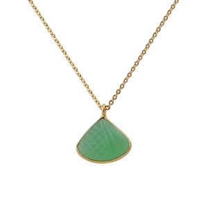 จี้รูปสามเหลี่ยมทำจากเพรนไนต์และแคลซิโดนี แกะสลักด้วยมือ ชุบทองคำแท้ ประดับด้วยพลอยธรรมชาติ ดีไซน์ทันสมัย - Product Image 1