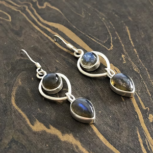 Boucles d'oreilles pendantes bohèmes en argent 925 avec pierre précieuse labradorite, forme goutte d'eau, pour femme, à porter au quotidien - Product Image 2