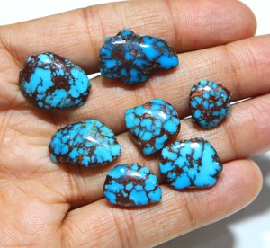 Plaque de turquoise naturelle d'Arizona pour la fabrication de bijoux, tranches de turquoise brute pour cabochon, turquoise Prince de haute qualité, turquoise brute pour bijoux. - Product Image 1