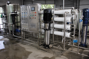 Planta de Ósmosis Inversa Industrial de 4000 L/Hora con Tecnología de Membrana |   Sistema de Tratamiento de Agua por Ósmosis Inversa con Garantía de 3 Años - Product Image 2