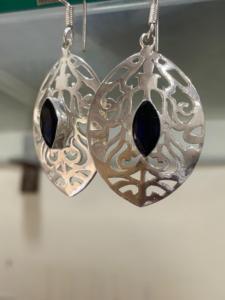Pendientes de Plata Alemana de Alta Calidad con Zirconia, Joyería al por Mayor para Mujer, Gema de Nacimiento de Mayo Hecha a Mano - Product Image 2