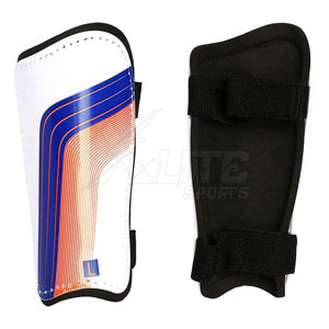 Nouveauté : Protège-tibias de football pour adultes, durables, en EVA, absorbant les chocs, protection professionnelle, design léger pour l'entraînement au football - Product Image 2