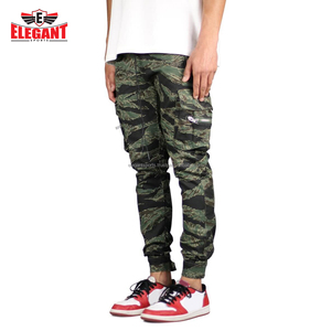 Ropa de moda de alta calidad La mejor tela suave Los nuevos hombres cómodos usan pantalones Cargo de Elegant Sports - Product Image 3
