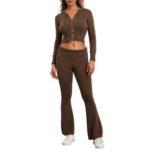 Conjunto de Sudadera con Capucha y Pantalones Deportivos de 2 Piezas con Logotipo Bordado Personalizado, Estilo Informal para Mujer - Product Image 4