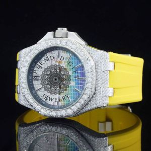 Splendide Montre de Luxe pour Homme avec Diamants, Mouvement Quartz ETA, Cadran en Verre Saphir, Bracelet 28mm – Prête pour un Mariage - Product Image 6