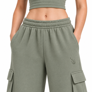 ชุดเซ็ตสเวตแพนท์ขายาวผ้าฟลีซสีเขียวเซจสำหรับผู้หญิง เอวยางยืด สไตล์ลำลอง สตรีทแวร์ ชุดลำลองสองชิ้น - Product Image 2