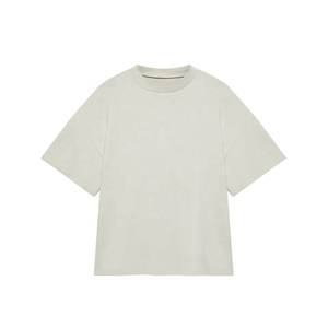Camiseta Promocional Ecológica de Alta Calidad, Cuello en V, Manga Corta, Unisex, Personalizable con Logotipo y Etiqueta, Estilo Casual para Hombre - Product Image 3