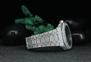 Reloj de cuarzo octogonal de lujo para hombre con incrustaciones de diamantes |   Reloj de pulsera de acero inoxidable con diamantes estilo hip hop al por mayor - Product Image 2