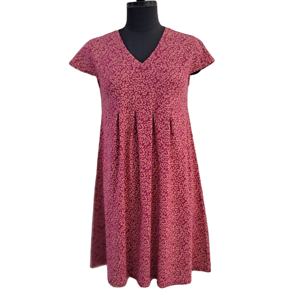 Vestido estampado de tela de algodón orgánico y spandex Estilo casual Midi Longitud Cap Mangas Vestido con cuello en V para niñas - Product Image 1