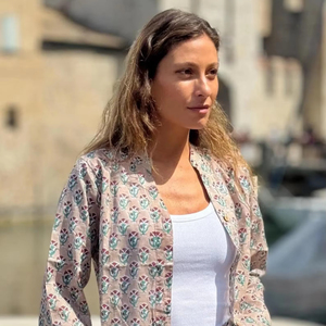 Camisa de algodón con estampado floral beige estilo vintage para mujer, manga larga, corte relajado, estilo bohemio informal - Product Image 1