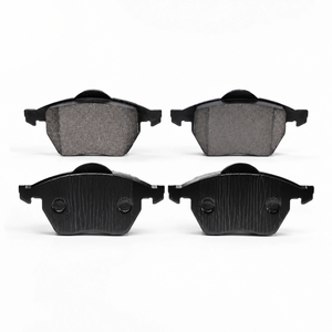 ผ้าเบรกประสิทธิภาพสูง Ultra Stopping สำหรับรถยนต์ Volkswagen Golf IV Bora Audi A3 ชุดผ้าเบรก D768 1J0698151L - Product Image 1