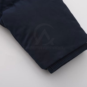 Veste d'hiver décontractée pour homme de qualité supérieure avec un design épuré, un toucher doux et une rembourrage chaud, idéale pour un usage quotidien - Product Image 6