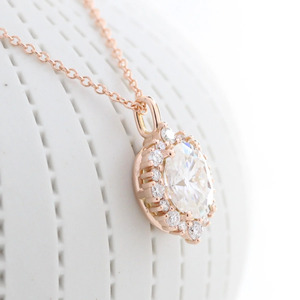 สร้อยคอจี้เพชรรูปวงรีสีโรสโกลด์ - Product Image 3