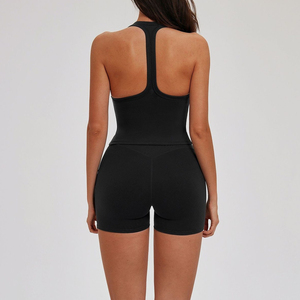 Ensemble de yoga et de sport respirant et écologique pour femme : haut de sport à col en V, short taille haute, en Spandex/Polyester, 3 pièces pour la course et le fitness - Product Image 2