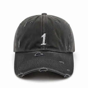 Casquette de baseball noire vieillie One Apex pour homme, en coton lavé, avec lettres brodées, style streetwear décontracté, ajustable - Product Image 1