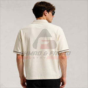 <span class=keywords><strong>เสื้อ</strong></span>โปโลแขนสั้นสีขาวสำหรับผู้ชาย แต่ง<span class=keywords><strong>ขอบ</strong></span>สี<span class=keywords><strong>แดง</strong></span>กรมท่า ปิดด้วยซิป ผ้าถักโพลีเอสเตอร์ระบายอากาศได้ดี เหมาะสำหรับใส่ลำลองในฤดูร้อน - Product Image 2