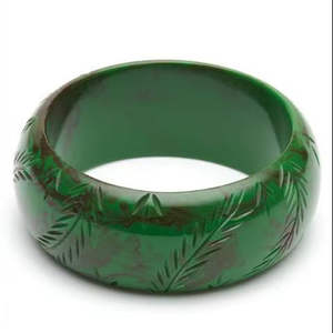 Elegante pulsera artesanal de resina para mujer, joyería de diseño hecha a mano, brazaletes de resina. - Product Image 6