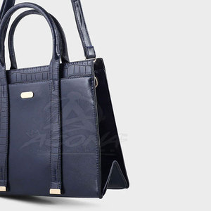 Modern Women Genuine Leather Bags Eco Friendly Lightweight Durable Quality Finish Organized Compartments Adjustable Strap Zipper - Product Image 5