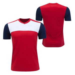 ชุดฟุตบอลสั่งทำคุณภาพดีที่สุด พิมพ์ลายแบบซับลิเมชั่น เสื้อฟุตบอลระบายอากาศได้ดี ผลิตจากโพลีเอสเตอร์ รับผลิตตามแบบทีม (OEM) แขนสั้น - Product Image 2