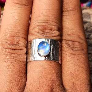 Anillo de Piedra Lunar Natural, Joyería Boho Hecha a Mano con Piedras Preciosas, Anillo de Plata 925 para Mujer, Regalo para Ella - Product Image 2