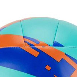 Ballon de football d'entraînement miniature de haute qualité avec construction en PU cousue à la machine et haute rétention d'air, logo personnalisé, fabriqué au Pakistan - Product Image 2